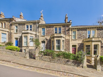 image of 10 Charlotte Street South, 