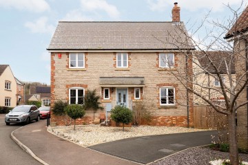 image of 69 Kings Croft, Long Ashton